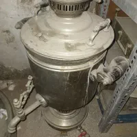 سماور بزرگ قدیمی گاز سوز شده