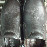 کفش|کیف، کفش، کمربند|ایرانشهر, |دیوار