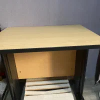 میز تحریر و اداری