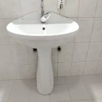 روشویی بزرگ سایز65در50 سالم درحدنوبدون شکستگی