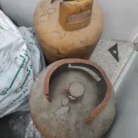دو عددبا هم 2تومن مقطوع