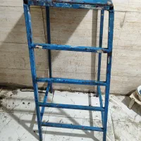 چهار پایه فلزی آهنی سنگین