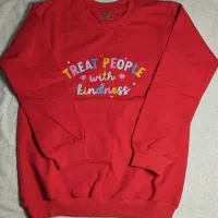 تولید و پخش پوشاک بچگانه