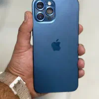 ۱۲ پرو مکس