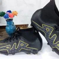 کفش فوتبال خارجی شماره ۴۳