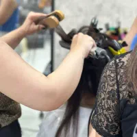 آموزش تخصصی کراتین و احیا مو بشرط استخدام