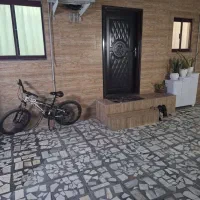 130متر زمین 90متر بنا سند دار