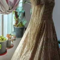 لباس مجلسی نو رنگ طلایی