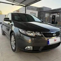 کیا سراتو آپشنال