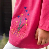 سارافون گلدوزی|کفش و لباس بچه|بندر انزلی, ساحل قو|دیوار