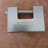 یک عدد قفل کتابی