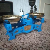 ترازو قدیمی دکوری در حد نو