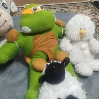 ۴عددعروسک 100هزارتومن.