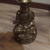 مجسمه برنجی