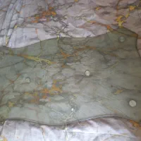 میز پذیرایی شیشه ای با پایه استیل