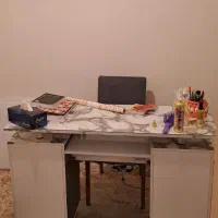 میز تحریر ،میز ناخن