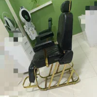 صندلی ، سر مانکن ، آینه ، پاف