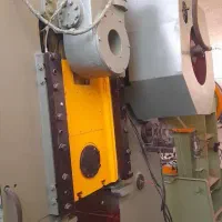 پرس ۴۰۰ تن نایکل روس|ماشینآلات صنعتی|پاکدشت, خاتون آباد|دیوار