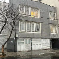 ۵۰۰ متر موقعیت اداری دربست