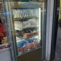ساخت و تعمیر کار یخچال های صنعتی و شارژ ماشین  مین