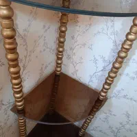 استندگل ۴طبقه فلزی طلایی رنگ|گل و گیاه طبیعی|رباط‌کریم, مسکن مهر آبشناسان|دیوار