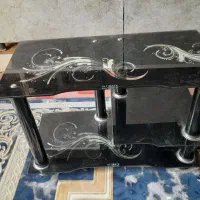 میز شیشه‌ای