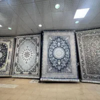 فرش میلانو ماشینی 700 شانه طرح کلاسیک 9 متری