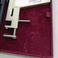 دستگاه تفنگی پیرسینگ