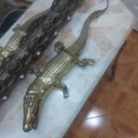 تعدادی وسایل تزئینی و کاربردی برنز
