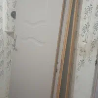 در چوبی نو نو با قفل و دستگیره