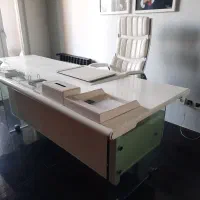 میز مدیریتی یا میز کنفرانس خیلی شیک و زیبا