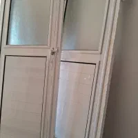 درب آلمینیومی سرویس بهداشتی|مصالح و تجهیزات ساختمان|میانه, |دیوار