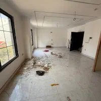 حاشیه استخر تک واحد پارکینگ اختصاصی