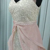 لباس مجلسی|لباس|ری, علایین|دیوار