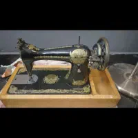 چرخ خیاطی سینگر آنتیک مدل ۱۵ اصل . سال ۱۹۰۰