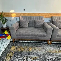 مبل هفت نفره همراه میز عسلی