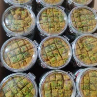 سوهان تازه به تازه|خوردنی و آشامیدنی|قم, بوستان خلیج فارس|دیوار