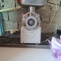 چرخ گوشت ۲۲ درحد نو