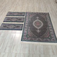 فروش فرش و کناره آشپز خانه راه پله تکی و رولی|فرش|تبریز, |دیوار