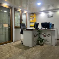 منشی یاکارمند خانم با روابط عمومی بالا نیازمندیم .