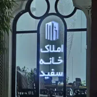 مغازه تجاری طلافروشی به مساحت۱۲متر دونبش