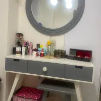 تخت خواب دونفره با اینه کنسول و کشو