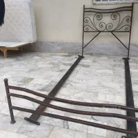 تخت و تشک
