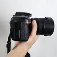 دوربین عکاسی نیکون D7500 با لوازم|دوربین عکاسی و فیلم‌برداری|نور, |دیوار
