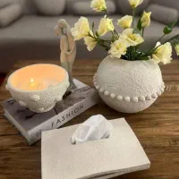 استخدام نیروی خانم در کارگاه مجسمه سازی