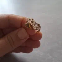 انگشتر و گوشواره و النگو طلا