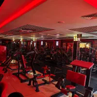 رسپشن(منشی)باشگاه آقایان