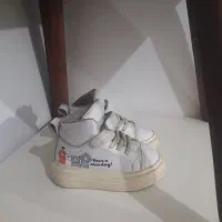 کفش بچگانه بسیار تمیز و مرتب|کفش و لباس بچه|گرگان, |دیوار