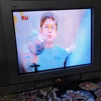 تلویزیون 21 اینچ پاناسونیک همراه با کنترل|تلویزیون و پروژکتور|اهواز, کوی شایسته|دیوار