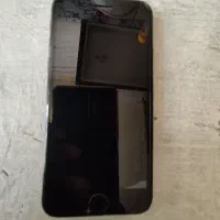 گوشی ایفون 8